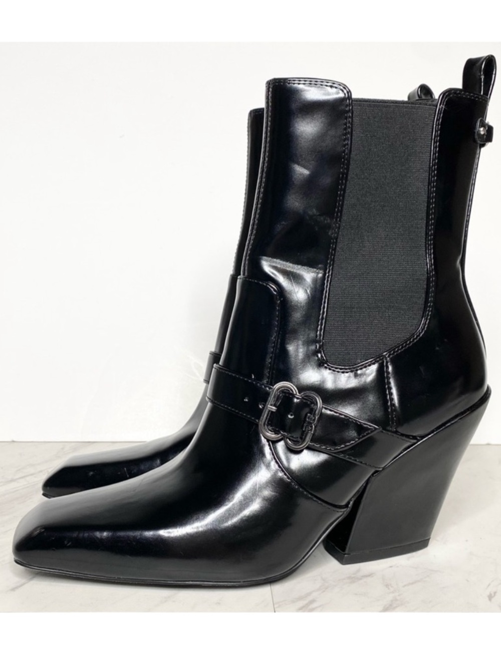 Sam Edelman Suzette Black Patent Chelsea Heeled Bootie 8M